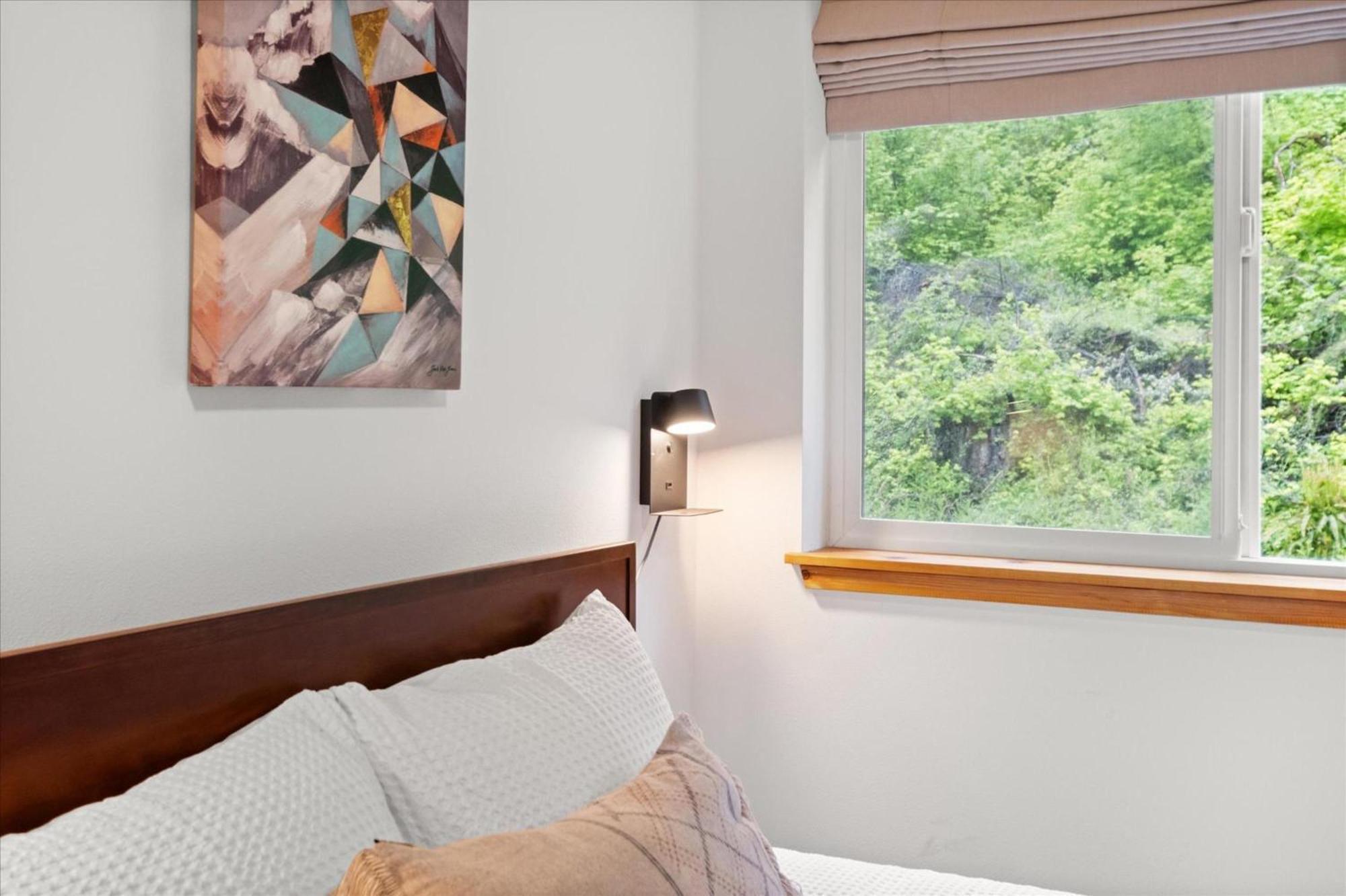 Serenity Nest Ashford